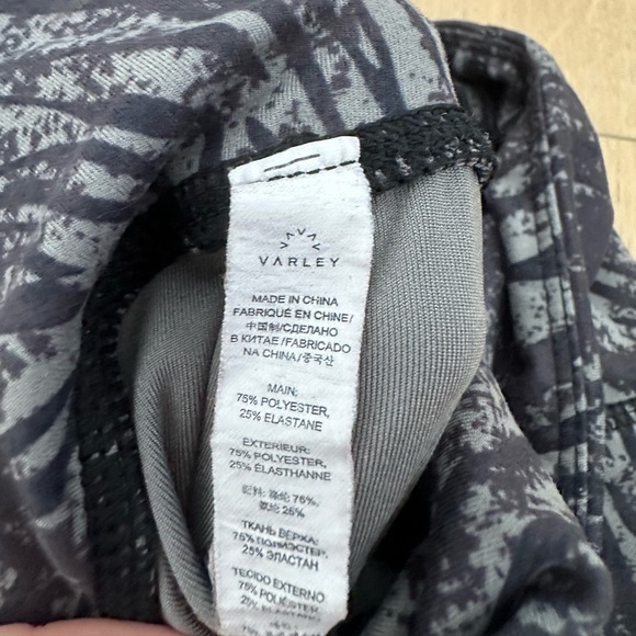 VARLEY Duncan High Rise Leggings in Tonal Zebra - Picture 4 of 4